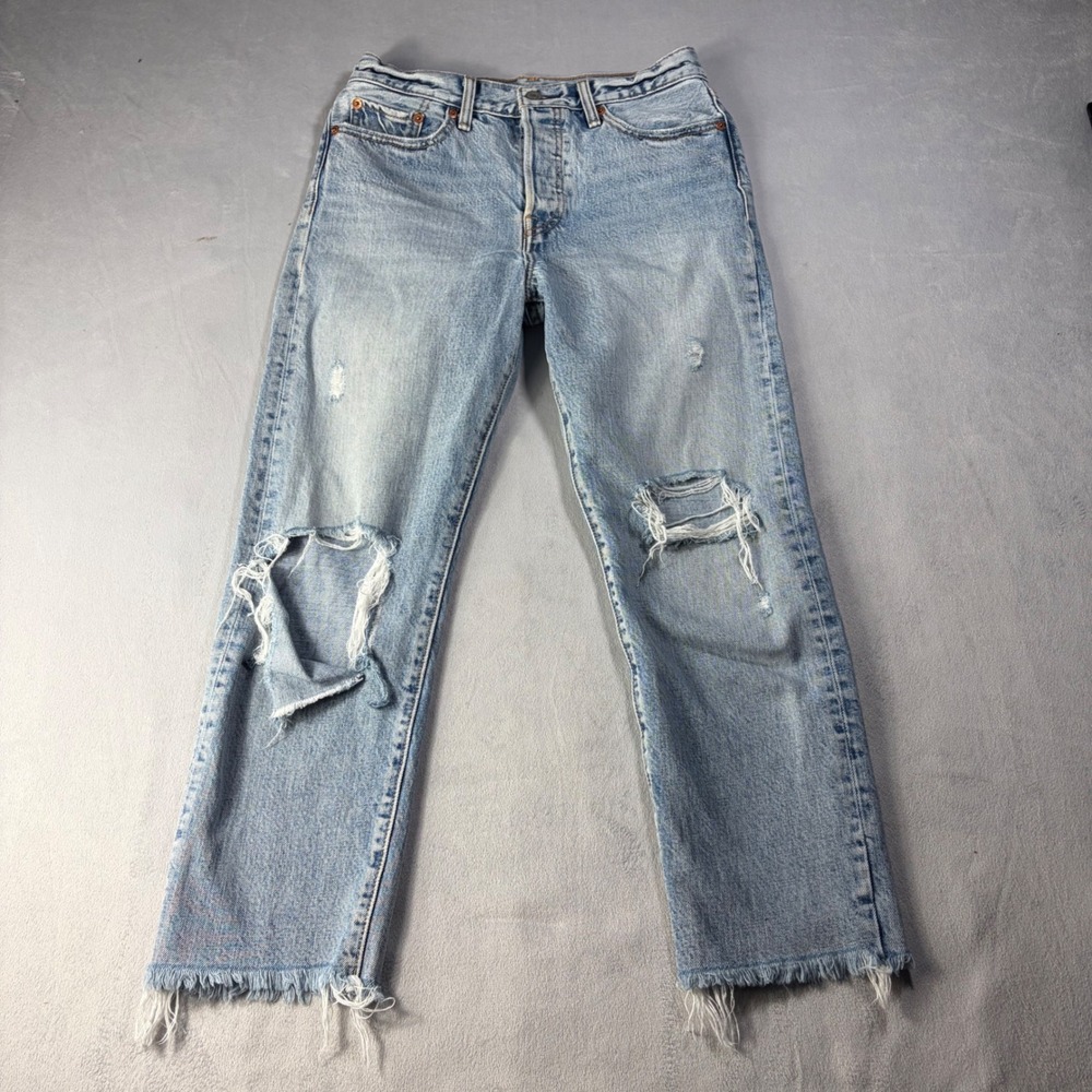 Levis 501 Original Fit Distressed Light Wash Straight Leg Jeans Size 28